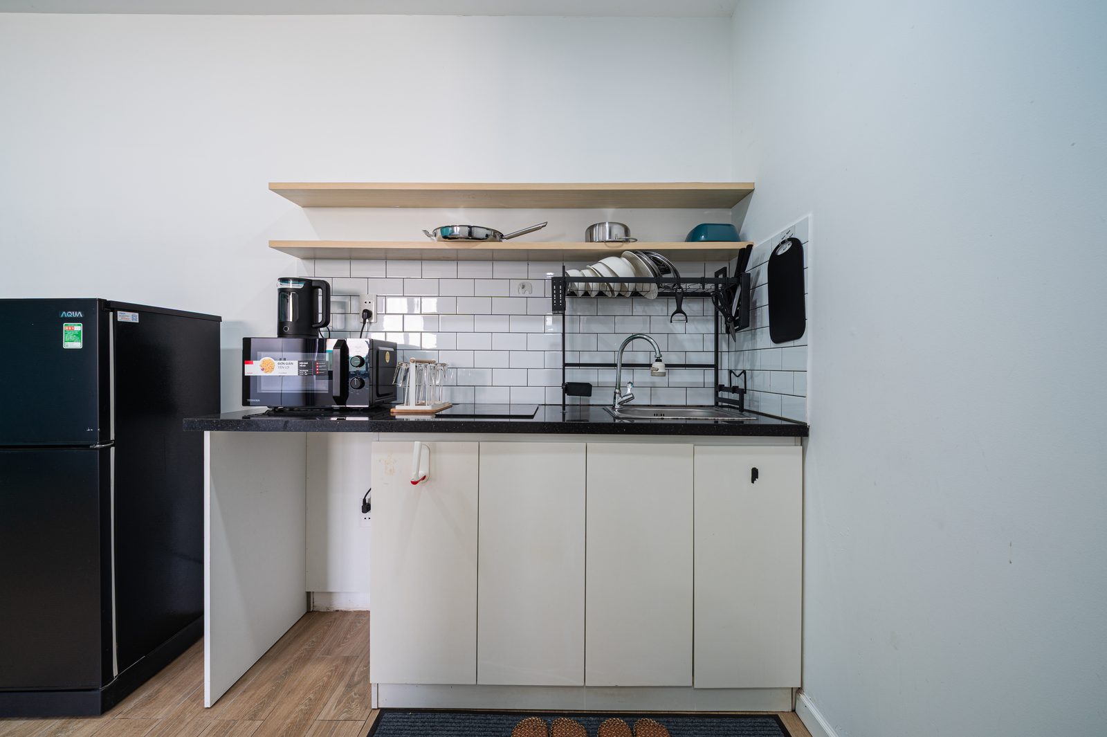 Studio 5.4 interior, photo 9 of 13